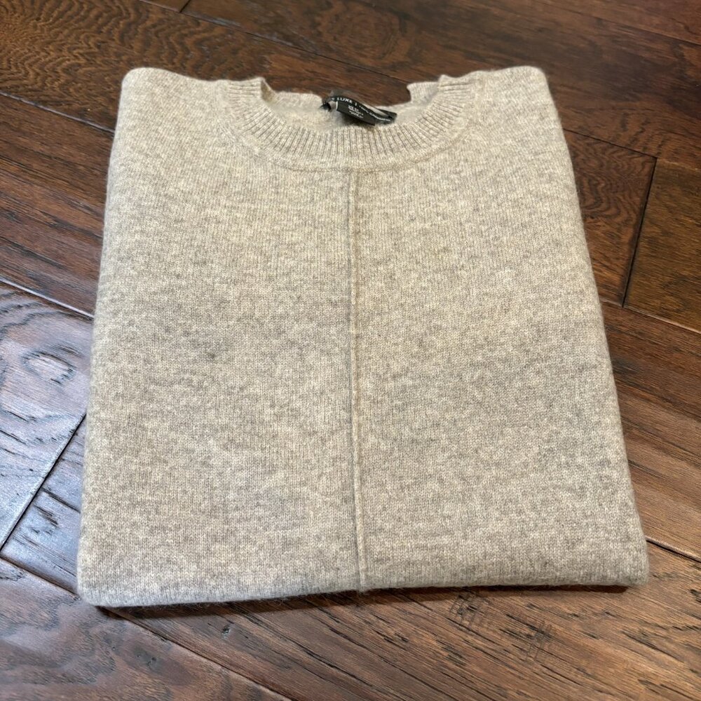 Cashmere sweater